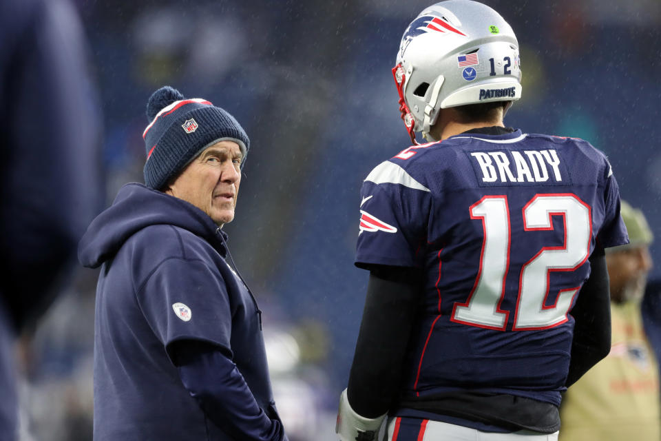 Bill Belichick y Tom Brady no siempre estaban de acuerdo, pero encontraron la manera de coexistir y sumar tñitulos en New England. (Photo by Jim Davis/The Boston Globe via Getty Images)