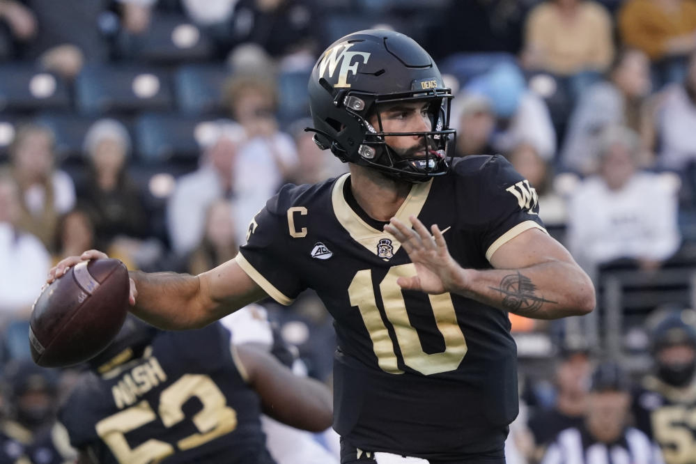 CFB Week 10 ATS: Sam Hartman and Wake Forest look to bounce back