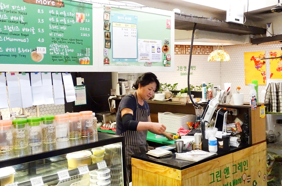 Image: Green & Grain owner Lee Han-Na (Grace Moon / NBC News)