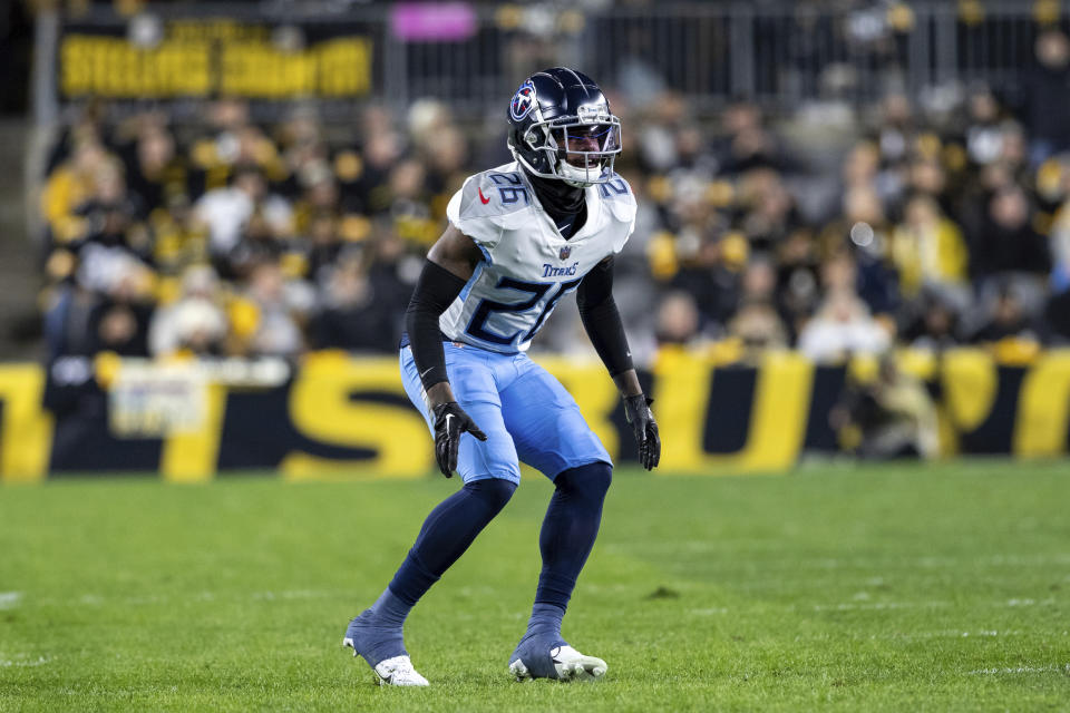 FILE - Tennessee Titans cornerback Kristian Fulton defends during an NFL football game, Nov. 2, 2023, in Pittsburgh. The Titans placed a pair of defensive starters on injured reserve on Wednesday, Dec. 13, 2023, in cornerback Fulton and lineman Kyle Peko (AP Photo/Matt Durisko, File)