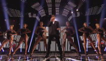 <p>With its X-rated video, and controversial lyrics, there was always going to be issues with a performance of Robin Thicke’s dubious anthem 'Blurred Lines’. 122 people called in to voice their displeasure.</p>