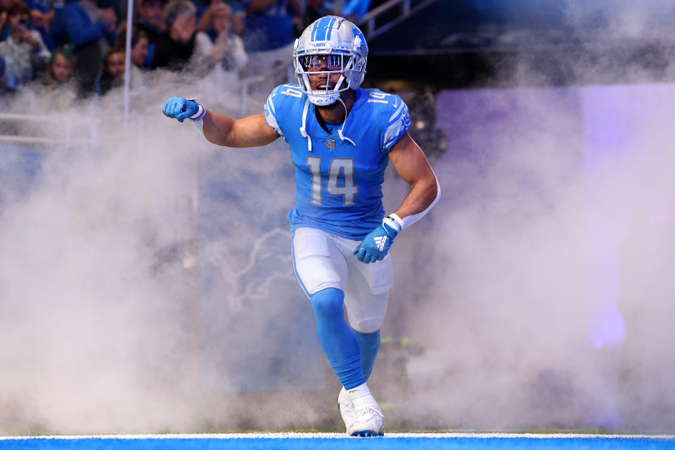 Amon-Ra St. Brown #14 of the Detroit Lions