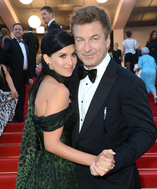 Alec Baldwin Sets Wedding Date With Hilaria Thomas