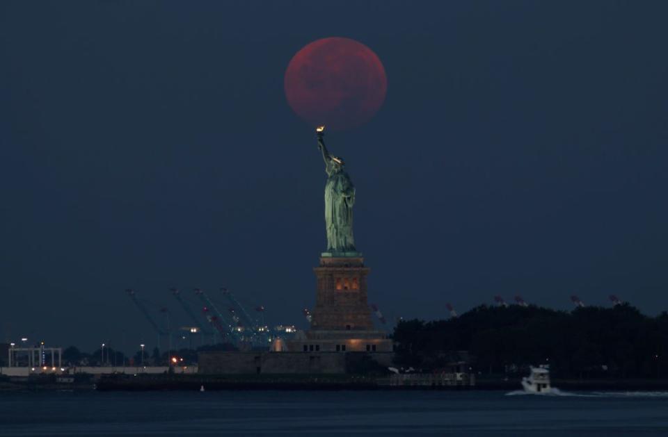 Photo credit: Gary Hershorn - Getty Images