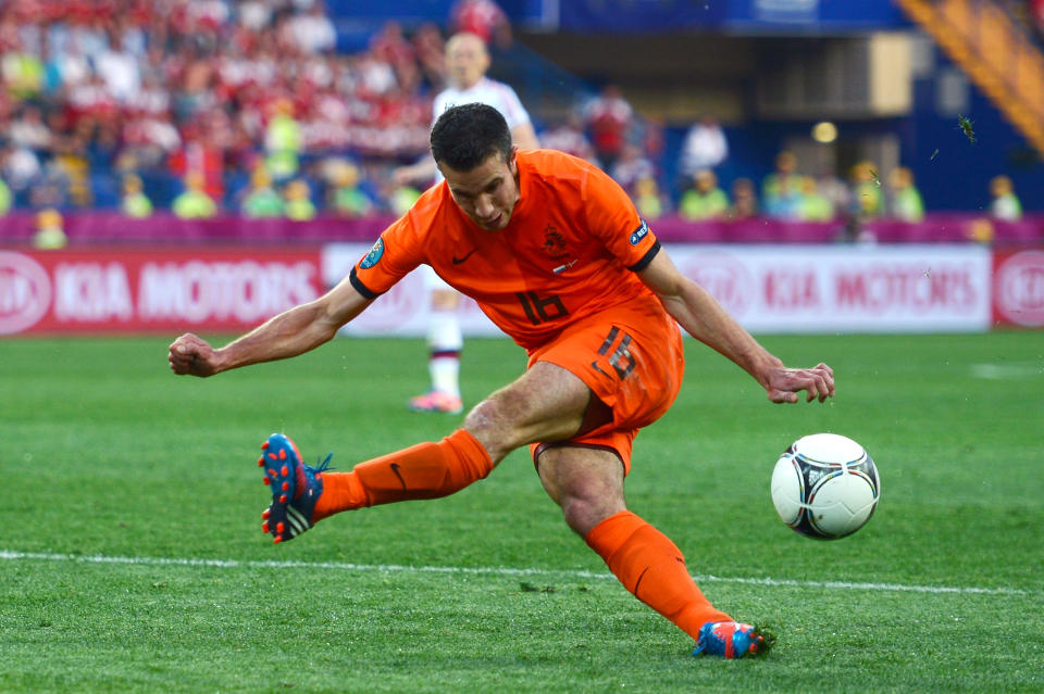 KHARKOV, UKRAINE - JUNE 09: Robin van Persie of Netherlands misses a chance at goal during the UEFA EURO 2012 group B match between Netherlands and Denmark at Metalist Stadium on June 9, 2012 in Kharkov, Ukraine. (Photo by Lars Baron/Getty Images)