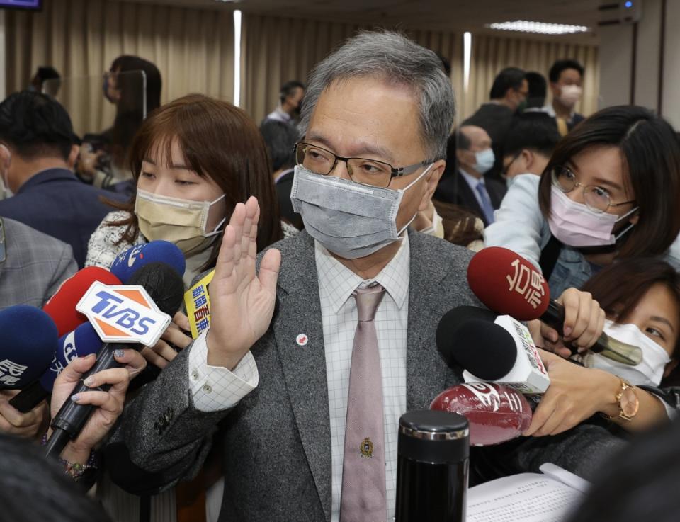 國民黨團控告衛福部長薛瑞元圖利高端疫苗。（檔案照）