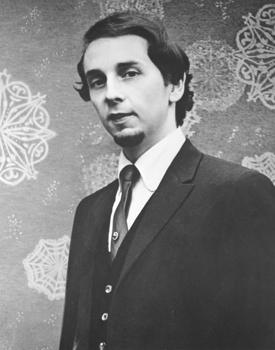 UNSPECIFIED - CIRCA 1970: Photo of Phil Spector Photo by Michael Ochs Archives/Getty Images