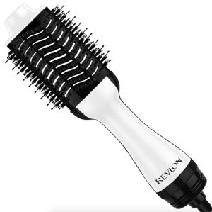 walmart-last-minute-gifts-revlon-brush