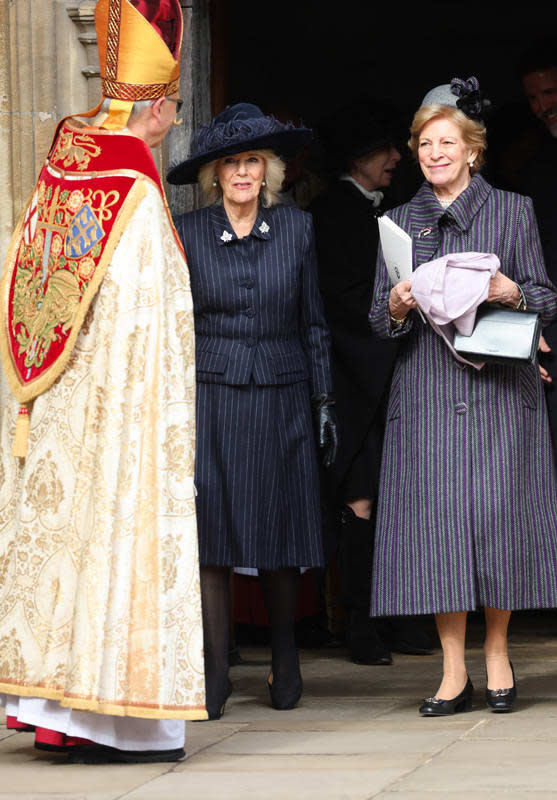 Reina Camilla con reina Ana María de Grecia