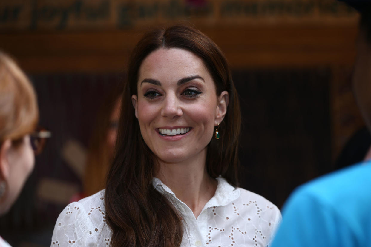 LONDON, UNITED KINGDOM - MAY 20: Catherine, Duchess of Cambridge at the RHS Chelsea Flower Show at the Royal Hospital Chelsea on May 20, 3019 in London, United Kingdom. (Photo by Yui Mok – WPA Pool/Getty Images)