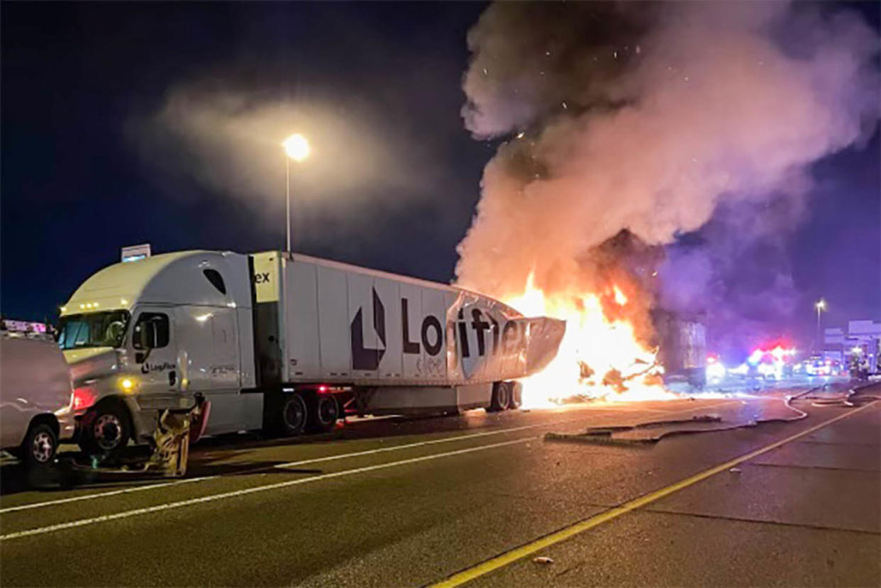 A six-vehicle collision along Interstate 10 in Arizona on Jan., 12, 2023. (Arizona Department of Public Safety)