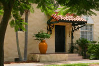 <div class="caption-credit"> Photo by: iStockphoto</div>Spanish-style design is a strikingly beautiful, though simple way to decorate a home, but unfortunately not all architecture lends itself to this aesthetic. "Don't ever force a house to be something it is not," says Molinari. The existing architectural pattern of your home will dictate what you can and cannot do in terms of decoration. If your house is very modern or totally Art Deco, then find ways to compliment its particular style. The idea is always to accentuate what makes your home beautiful and unique. <br> <br> <i>Raised in Buenos Aires and based in Miami, interior designer Maria Fernanda Molinari describes her aesthetics as fresh, easygoing and simple. She is the host of her own home decorating show, "Casa & Estilo Internacional", on the Mega TV network. Visit her at http://www.mariafernandamolinari.com/main.html</i>