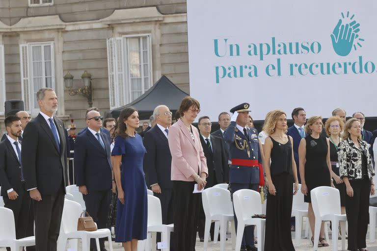 El rey Felipe VI y la reina Letizia, durante el tercer homenaje de Estado a las víctimas del Covid y a la labor del personal de salud, en julio pasado