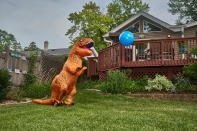 <p>This real estate agent really had a Jurassic lark in attempting to sell one of her most recent properties. (Photo: Nebraska Realty/Caters News) </p>