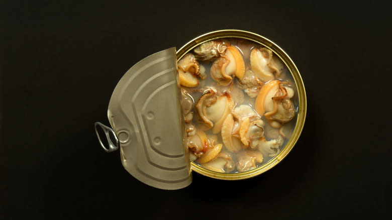 open can of clams