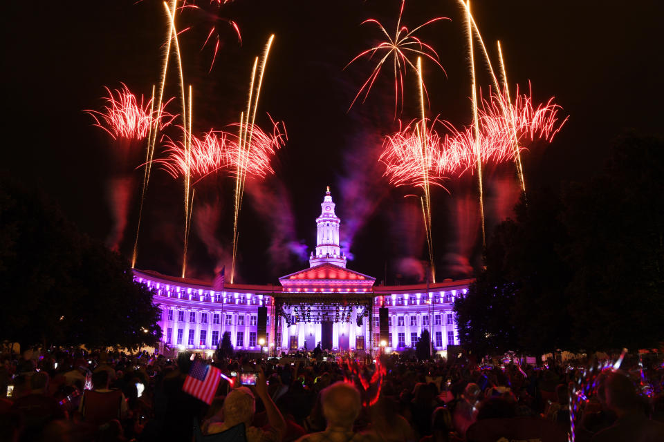 <p>Fireworks at the Independence Eve celebration at Civic Center Park celebration, July 03, 2018. (Photo: Andy Cross/The Denver Post via Getty Images) </p>