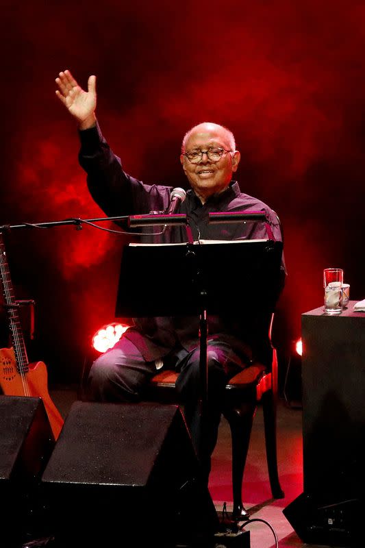 FILE PHOTO: Pablo Milanes performs in Havana