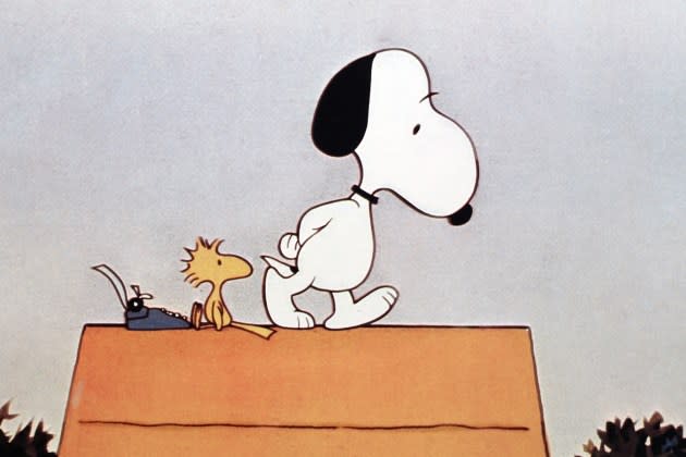 Woodstock and Snoopy in "Snoopy, come home" (1972). - Credit: United Feature Syndicate/Everett Collection