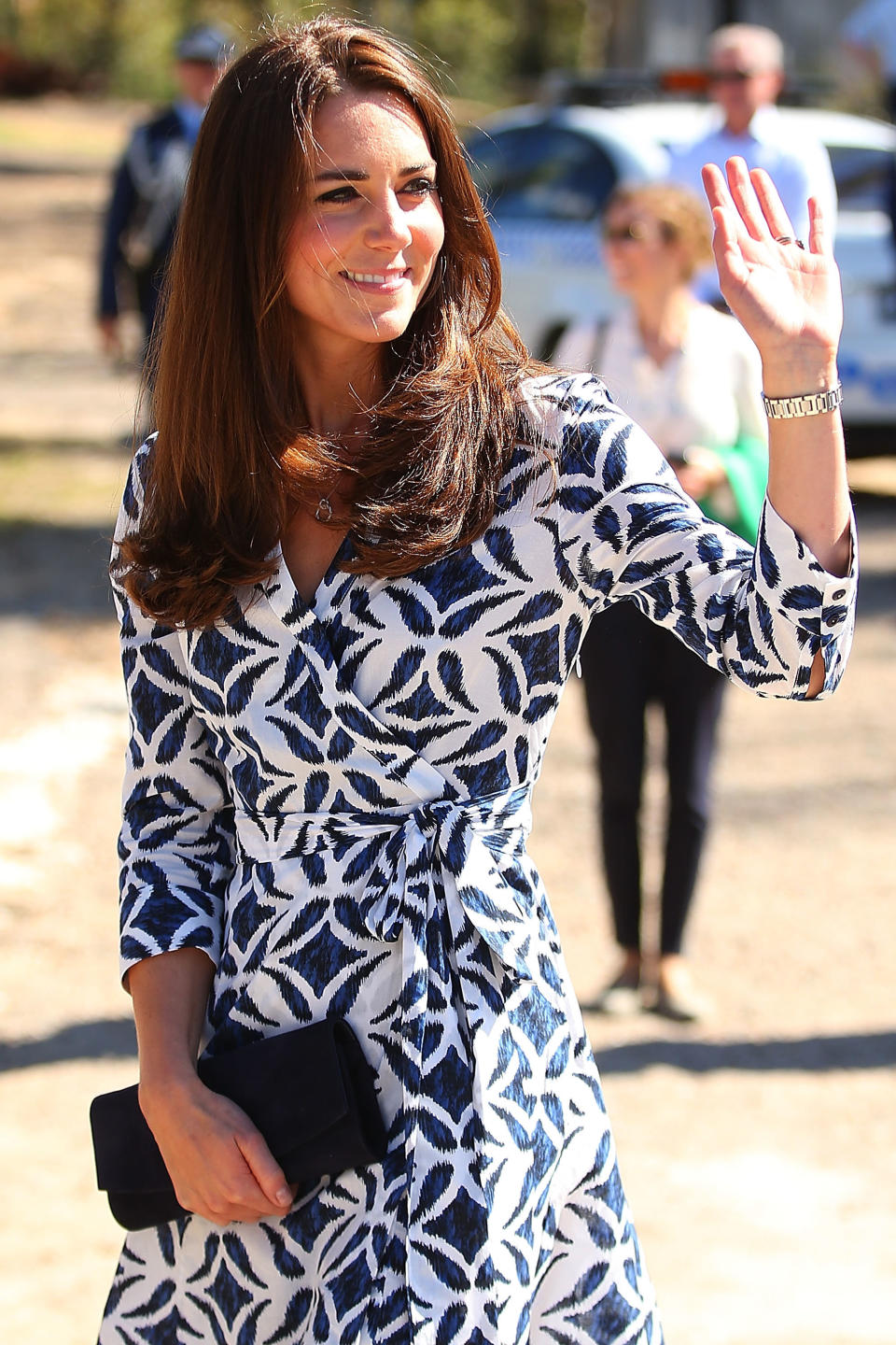 Kate opted for a dramatic Diane von Furstenberg printed frock during a trip to the Blue Mountains in Australia on April 17, 2014.