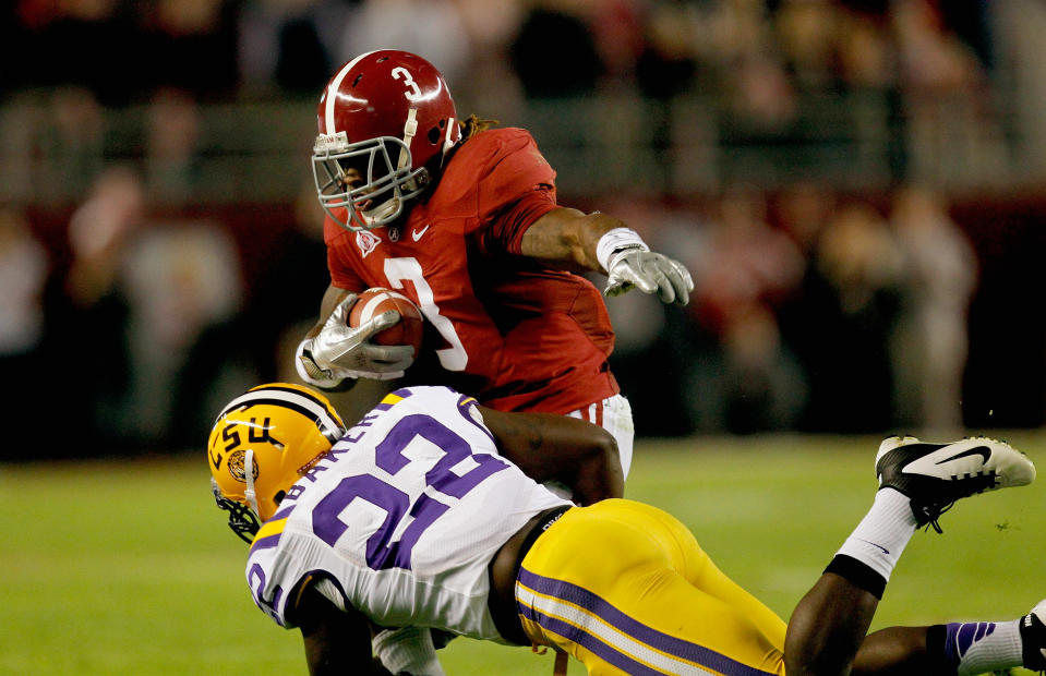 TUSCALOOSA, AL - NOVEMBER 05: Trent Richardson #3 of the Alabama Crimson Tide makes a catch over Ryan Baker #22 of the LSU Tigers during the first half of the game at Bryant-Denny Stadium on November 5, 2011 in Tuscaloosa, Alabama. (Photo by Streeter Lecka/Getty Images)