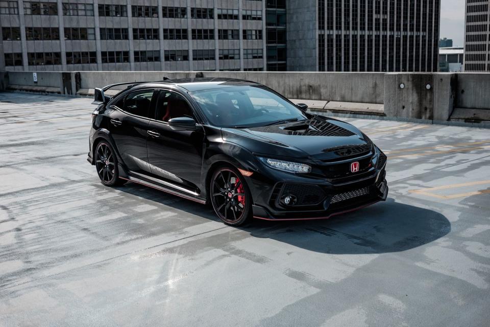 View Photos of Our Long-Term 2019 Honda Civic Type R