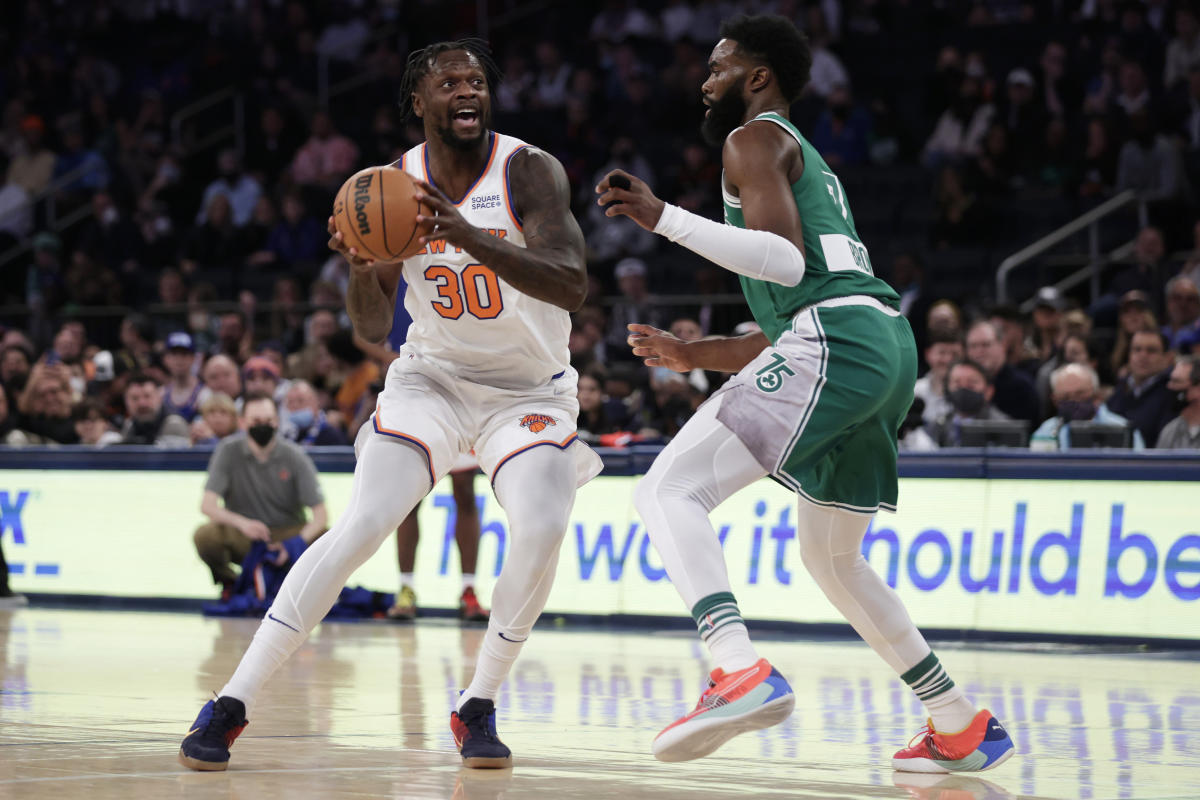 Knicks Beat Reporter Earns Laughs And Salutes After Accidentally Linking To  Adult Content Website Instead Of Basketball Story