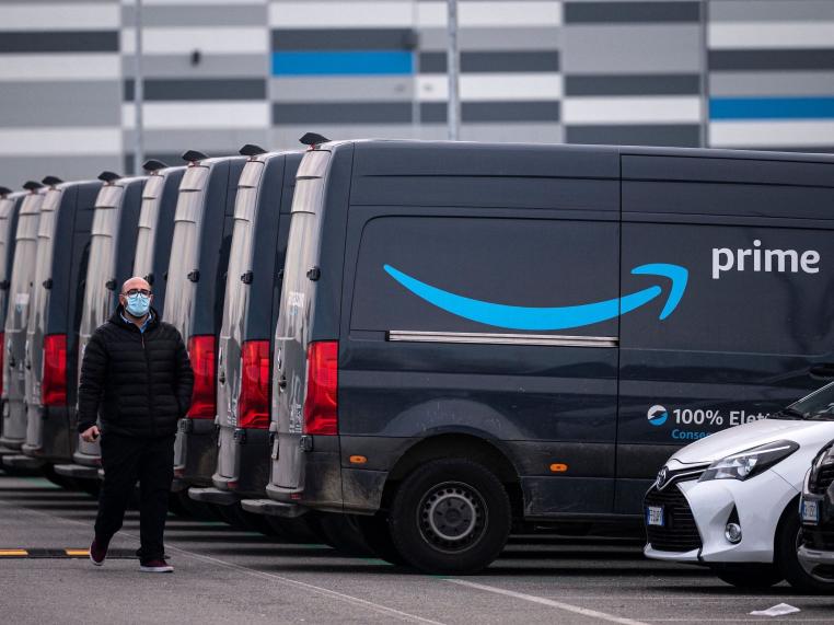 A veteran who set up a enterprise offering Amazon offers suggests he feels trapped and can’t shut down simply because of potentially high exit costs for returning Amazon’s branded vans