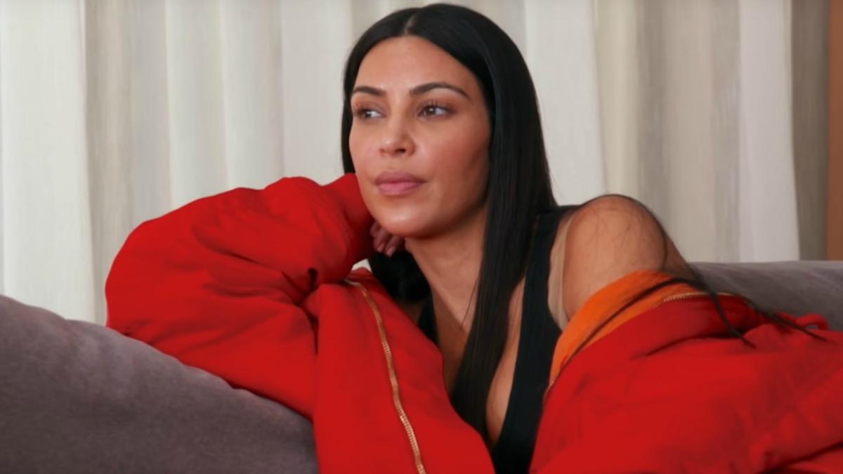 Kim Kardashian Says She S On Edge After Paris Robbery Arrests In New Kuwtk Promo I Can T