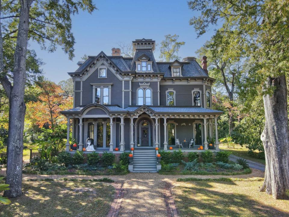 Stranger Things Creel House for Sale Rome, GA