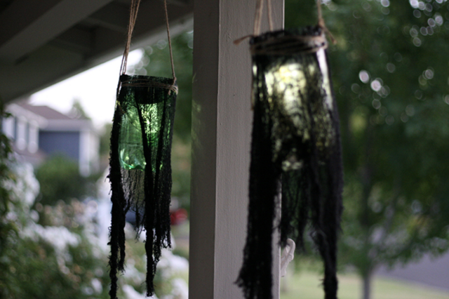 Give Your Trick-Or-Treaters a Spooky Welcome with These Halloween Porch  Decorations