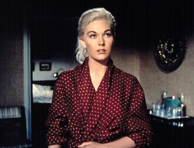 Everett Kim Novak in "Vertigo" (1958)