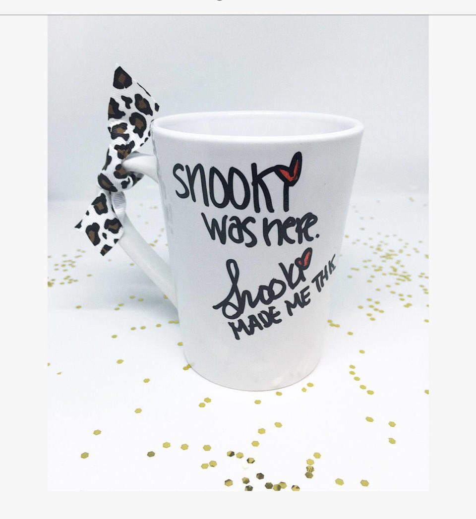 Each adorable mug comes with a personalized note. (Photo: Etsy)