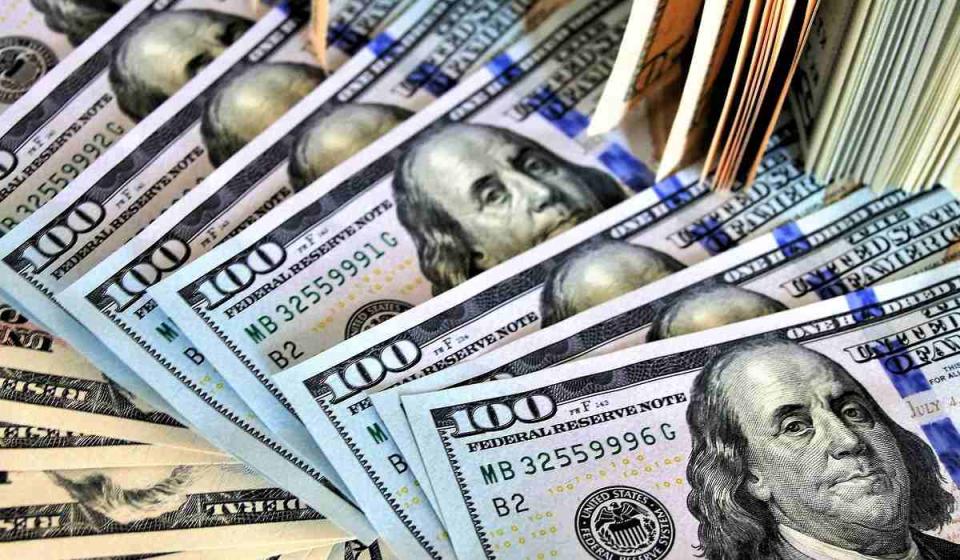 Dólar en Colombia. Imagen: Imagen de Julita en Pixabay