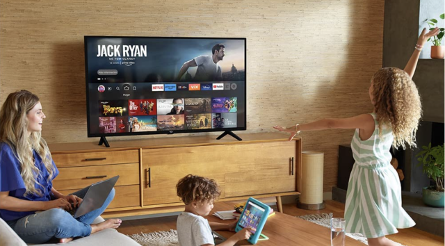 Las ofertas flash de MediaMarkt liquidan precios en smart TVs si tu antigua  tele no funciona con el apagón TDT, consolas o portátiles
