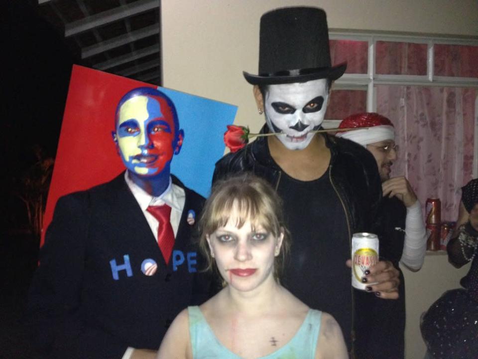 “Hope” poster Halloween costume