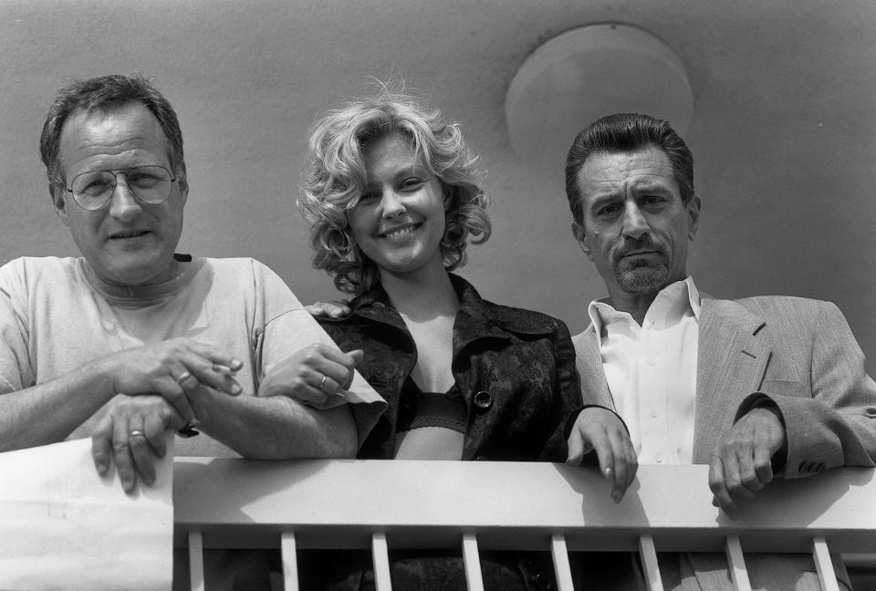 (L-R) Michael Mann, Ashley Judd and Robert De Niro - Credit: Frank Connor/Courtesy Michael Mann