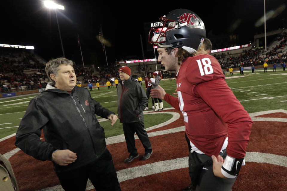 Washington State quarterback Anthony Gordon has thrived under coach Mike Leach. (AP Photo/Ted S. Warren)