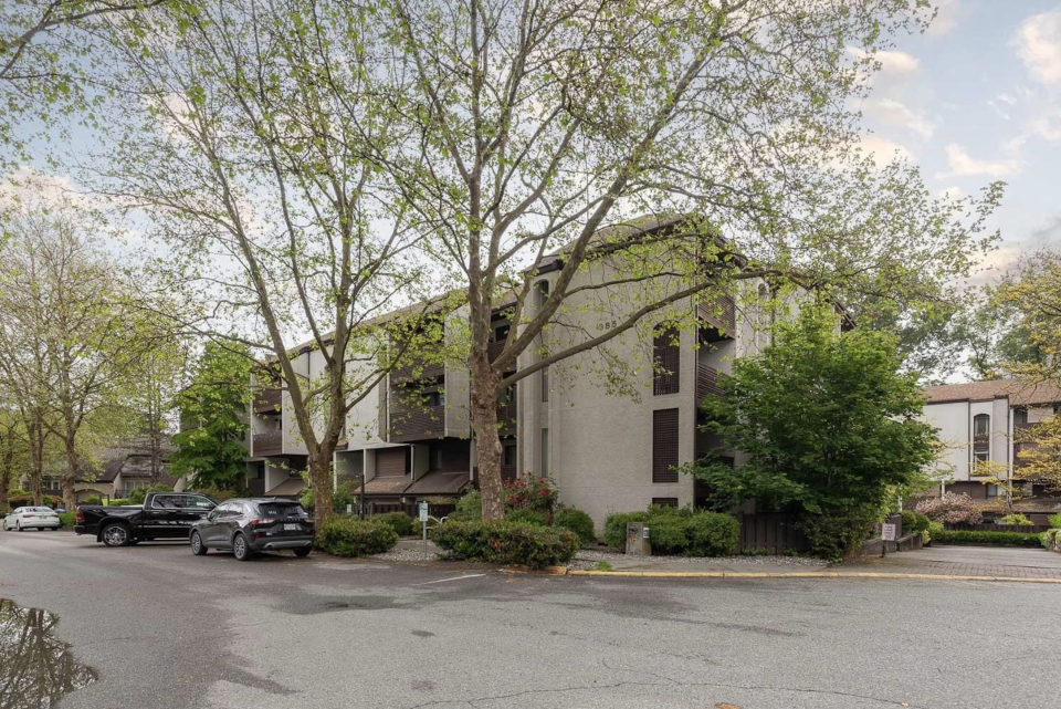 Kyrsten and Ciaran bought a suite in this multi-unit building in the Vancouver area