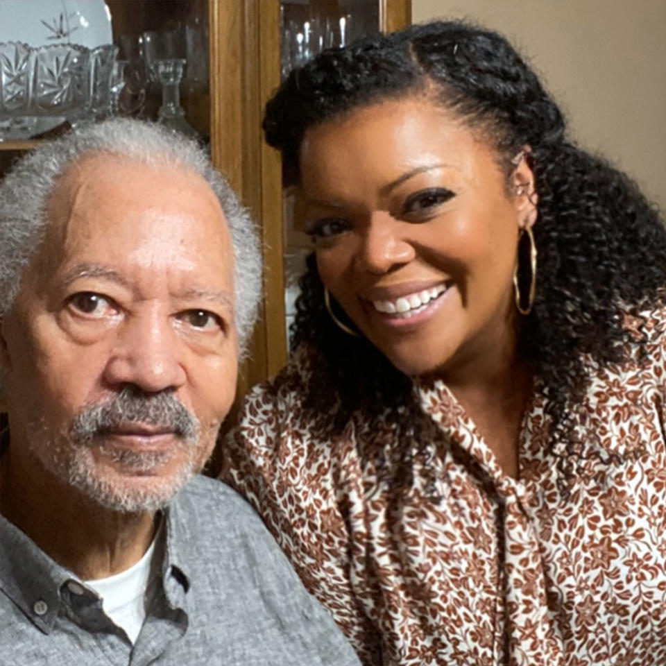 Yvette Nicole Brown is the caregiver for her father, who has Alzheimer's disease. (Courtesy Yvette Nicole Brown)
