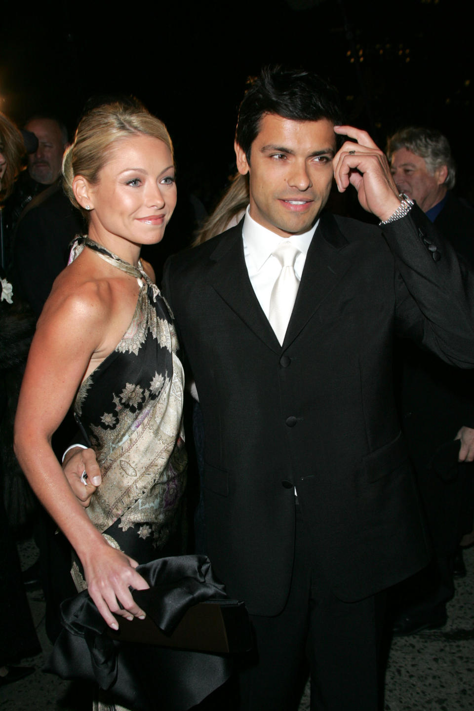 Kelly Ripa and Mark Consuelos in formal wear