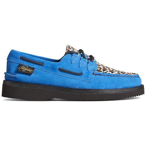 <p><a class="link " href="https://www.sperry.com/en/unisex-sperry-x-pleasures-authentic-original-3-eye-vibram-boat-shoe/55674U.html?dwvar_55674U_color=STS24914" rel="nofollow noopener" target="_blank" data-ylk="slk:SHOP;elm:context_link;itc:0;sec:content-canvas">SHOP</a></p><p>The OG boat shoe boys have mixed with punchy California label Pleasures to form a collaborative boat shoe that looks like teen spirit, but also works for everybody.</p><p>$140; <a href="https://www.sperry.com/en/unisex-sperry-x-pleasures-authentic-original-3-eye-vibram-boat-shoe/55674U.html?dwvar_55674U_color=STS24914" rel="nofollow noopener" target="_blank" data-ylk="slk:sperry.com;elm:context_link;itc:0;sec:content-canvas" class="link ">sperry.com</a></p>