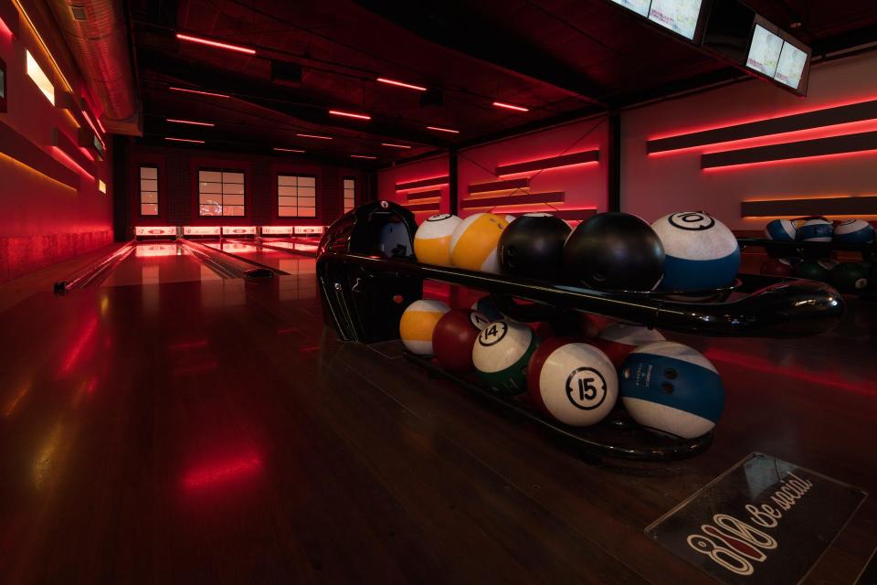 810 Billiards & Bowling promises 'upscale American bar food'  to dine on while shooting pool, bowling and more.