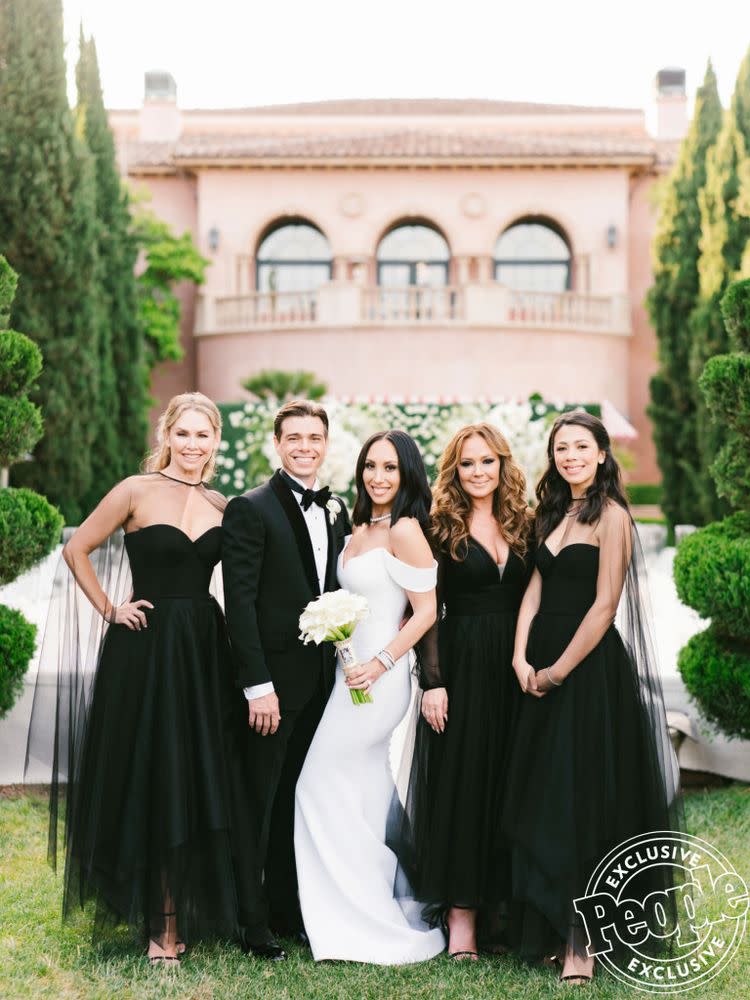 From left: Kym Johnson Herjavec, Matthew Lawrence, Cheryl Burke, Leah Remini and Nicole Wolf | Amy and Stuart Photography