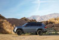 View Photos of the Volkswagen Atlas Basecamp Concept