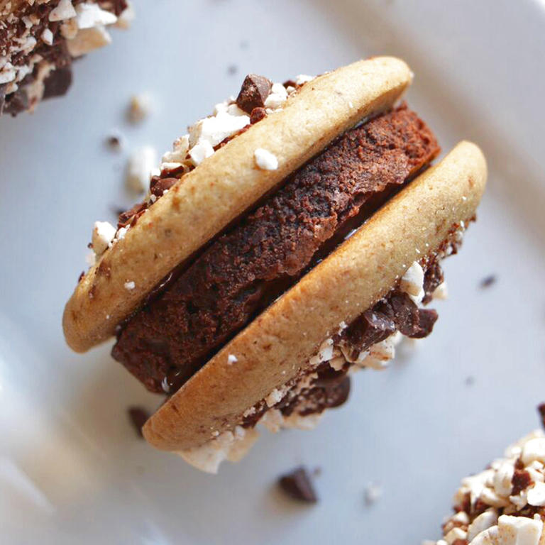 Cookie-Brownie Treats for Valentine's Day