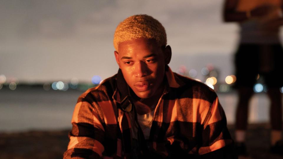 Der Wrestler Tyler (Kelvin Harrison Jr.) steht nach einer Verletzung vor den Trümmern seiner Existenz. (Bild: EuroVideo / A24 / Monica Lek)