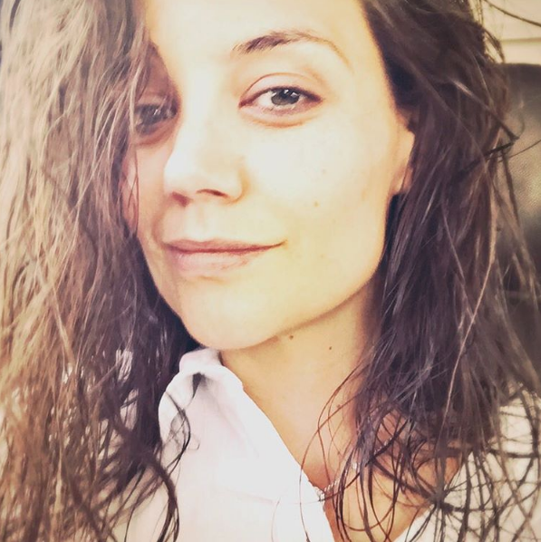 Looking like she's hardly aged since her <i>Dawson's Creek</i> days, Katie Holmes posted an Instagram snap of her with wet hair, barefaced and looking amazing.