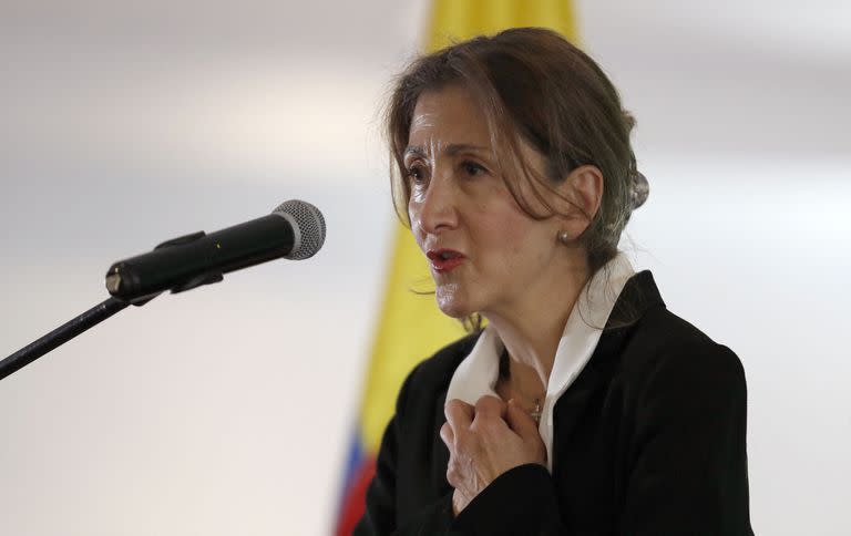 Ingrid Betancourt, durante el anuncio de su candidatura presidencial