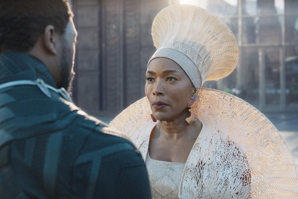 angela bassett, black panther