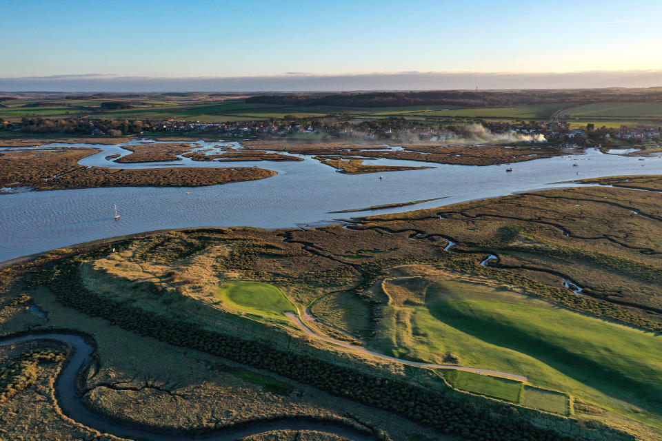 Royal West Norfolk 9th green